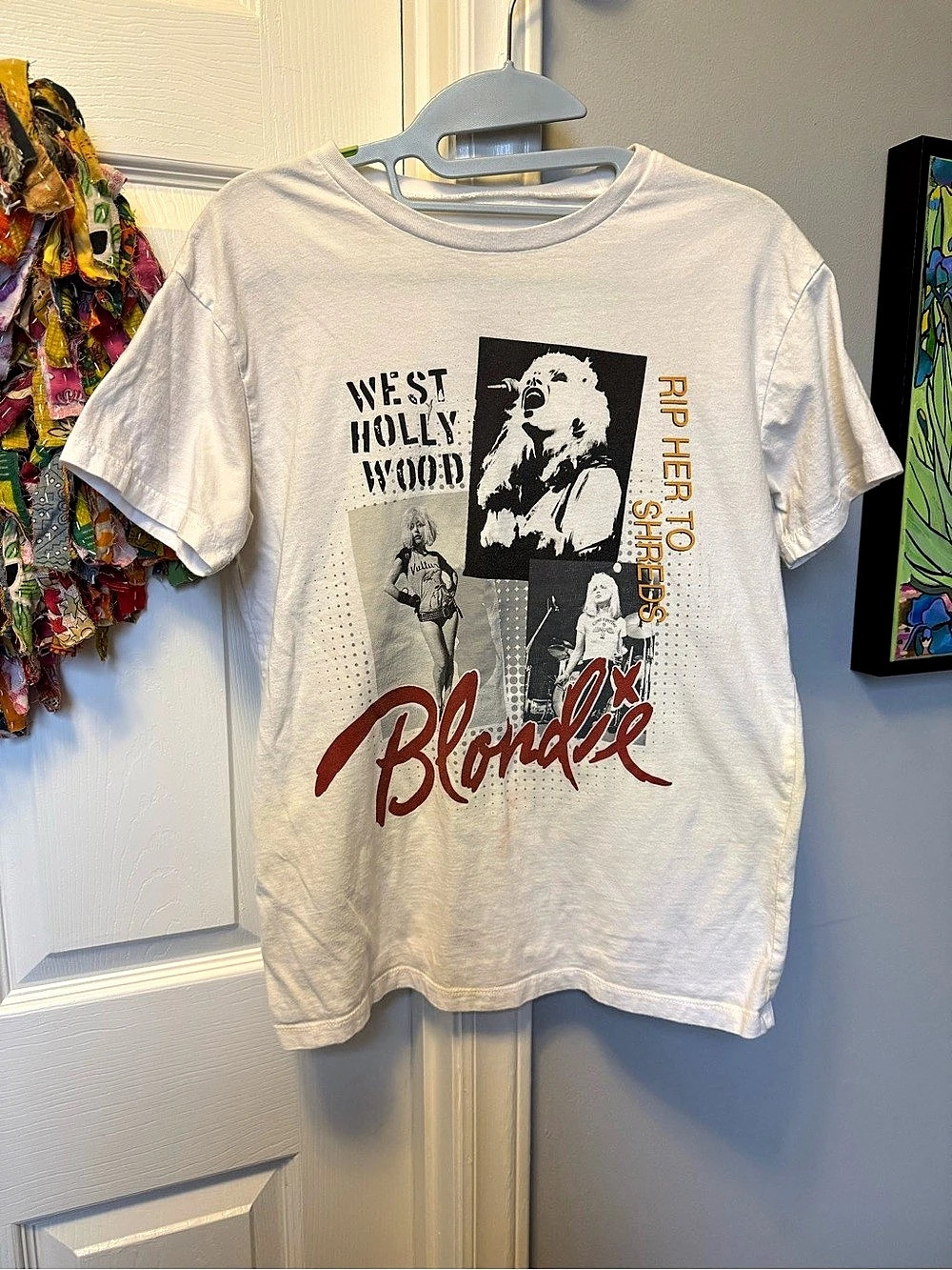 Blondie Graphic Tee Graphic Short Sleeve Tee in White Size Medium